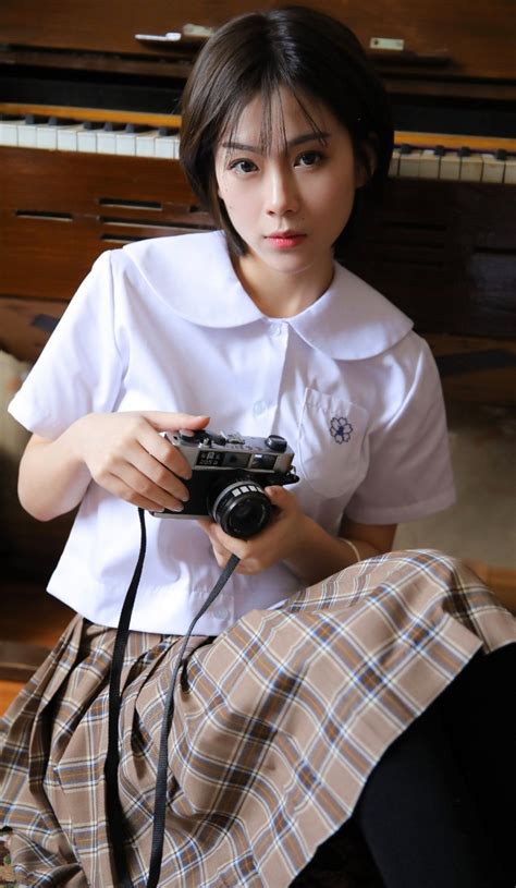 徐璐《珠玉在侧》新剧开播 化身搞钱小能手开启鉴玉之路	